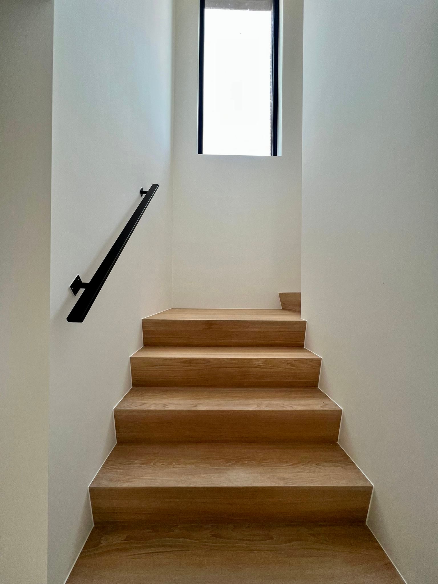 Binnenschilderwerken in een woning te Bilzen door Fresh Decor